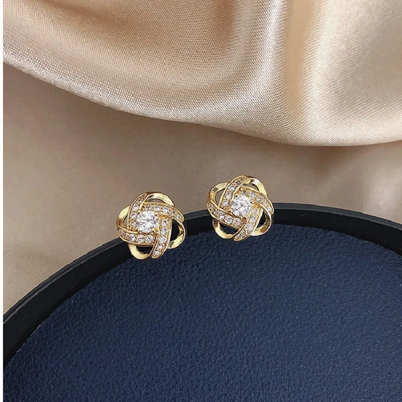 Light Luxury Zircon Stud Earrings Simple Cross Hollow Geometric Earrings Wedding Party Exquisite Ear Jewellery Women Gifts - Image 11